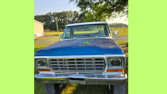 Neighbors like to share